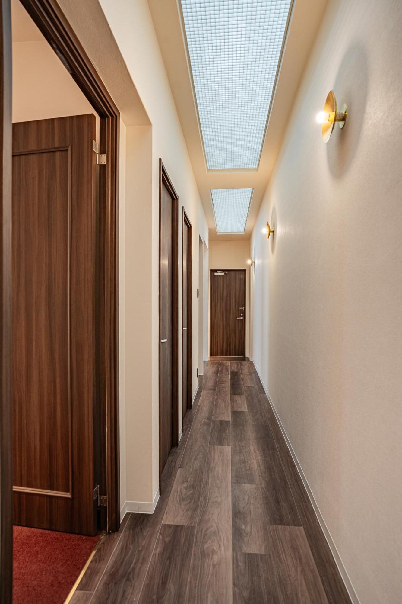 Apartment Hotel 11 Shinsaibashi Amemura Osaka Exterior photo